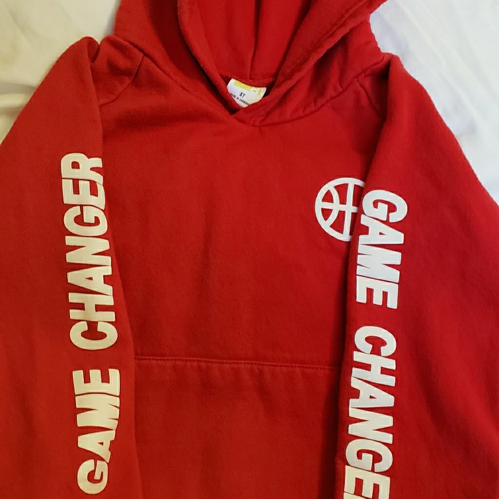 Sweatshirt